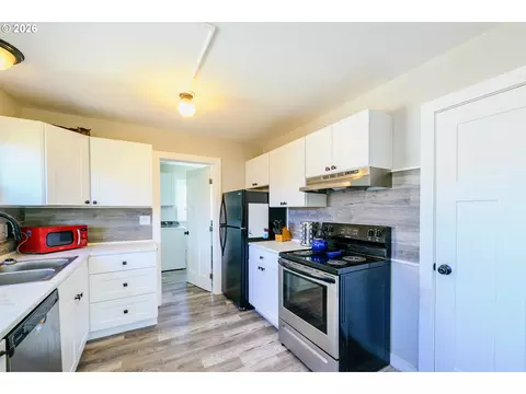 265 Baxter St, Eugene, OR 97402 photo 14