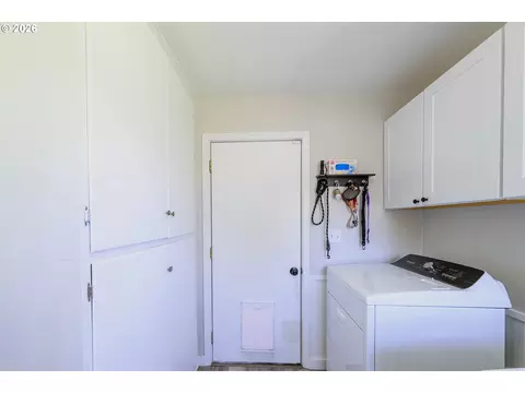 265 Baxter St, Eugene, OR 97402 photo 16