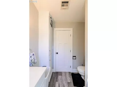 265 Baxter St, Eugene, OR 97402 photo 22
