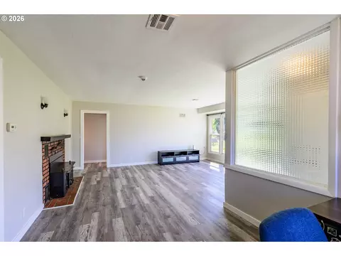 265 Baxter St, Eugene, OR 97402 photo 8
