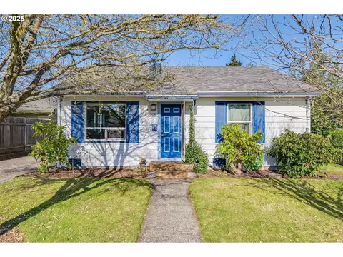 2904 E 28th St, Vancouver, WA 98661