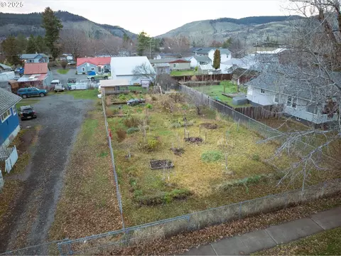 0 N Spruce, La Grande, OR 97850