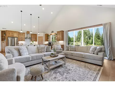 Living - 13111 SE Dutton Dr, Sandy, OR 97055 photo 5 of 5