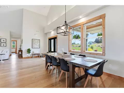 Dining - 13111 SE Dutton Dr, Sandy, OR 97055 photo 1 of 1