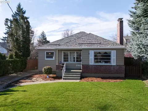 2359 SE 59th Ave, Portland, OR 97215