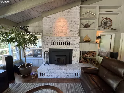 Living - 9959 Sweet Creek Rd, Mapleton, OR 97453 photo 1 of 3