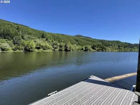 View/Area - 9959 Sweet Creek Rd, Mapleton, OR 97453 photo 7 of 7