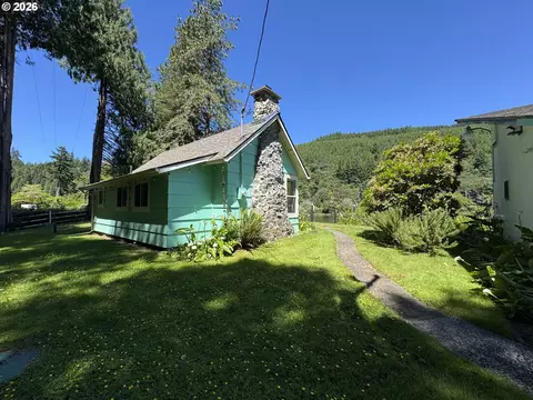Exterior - 9959 Sweet Creek Rd, Mapleton, OR 97453 photo 2 of 3
