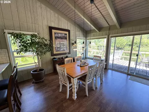Dining - 9959 Sweet Creek Rd, Mapleton, OR 97453 photo 2 of 2