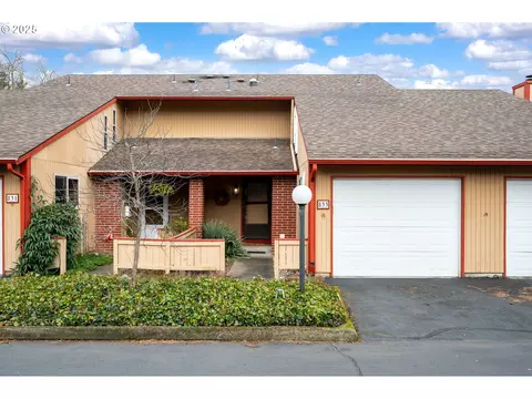 833 NE 90th Ave, Portland, OR 97220