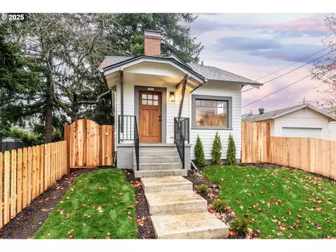 1006 NE 72nd Ave, Portland, OR 97213