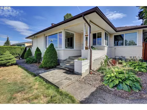 3110 NE Bryant St, Portland, OR 97211