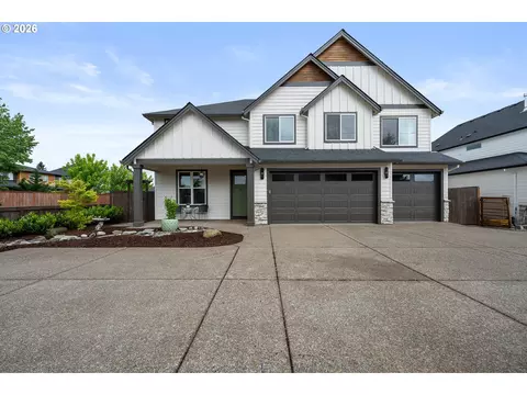 1615 N Pine St, Canby, OR 97013