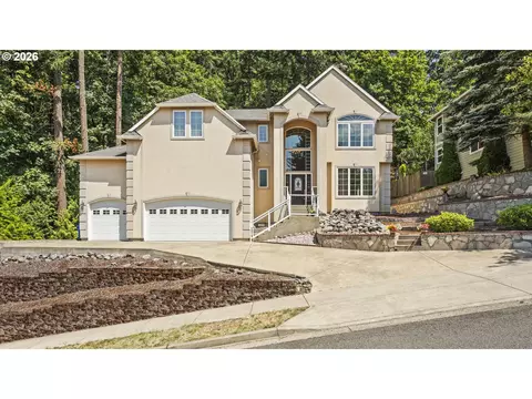 8118 SE 138th Dr, Portland, OR 97236
