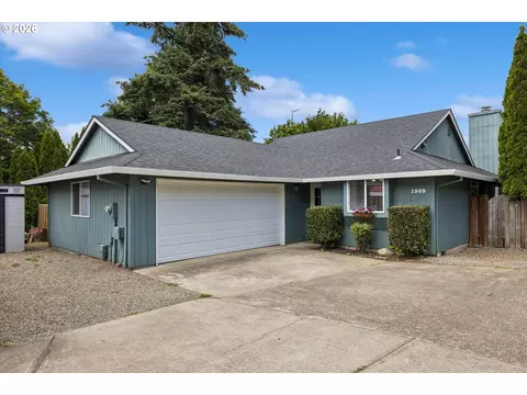 1509 23rd Ave, Forest Grove, OR 97116