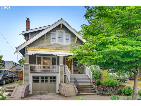 2534 SE 32nd Ave, Portland, OR 97202