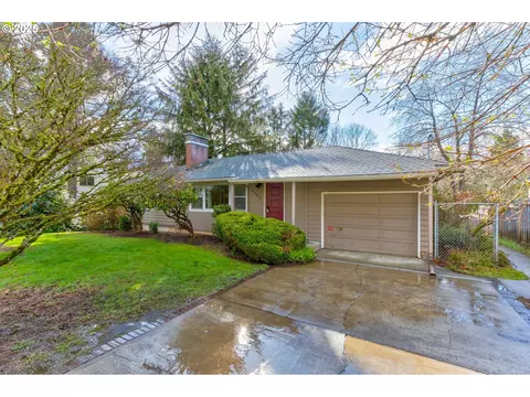 6325 SW 50th Ave, Portland, OR 97221