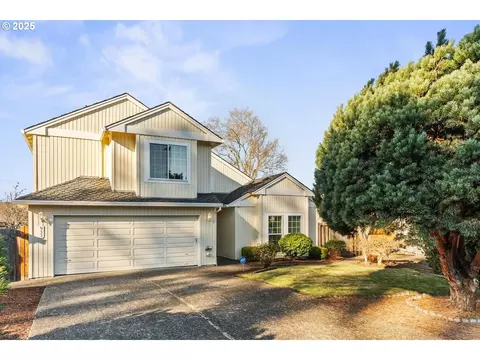 953 NW 162nd Ter, Beaverton, OR 97006