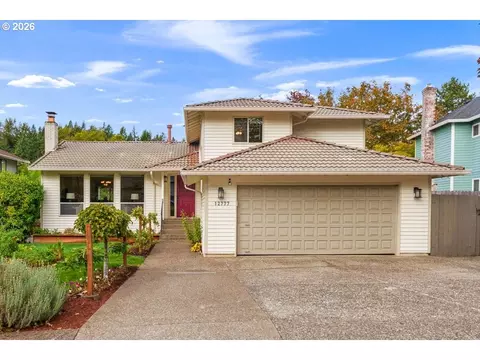12777 SE 128th Ave, Happy Valley, OR 97086