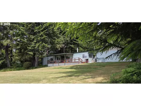 95916 Cape Dr, Brookings, OR 97415