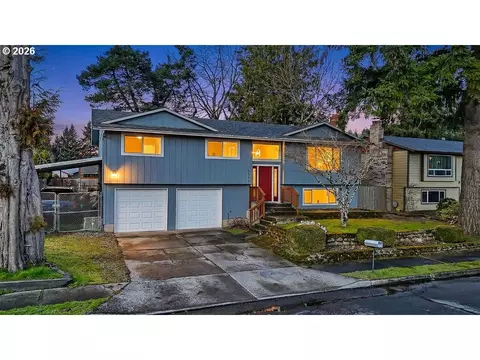 3893 SW 4th St, Gresham, OR 97030