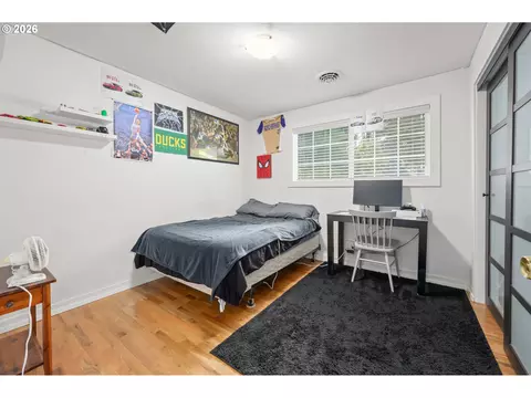 Bedroom - 2760 Elysium Ave, Eugene, OR 97401 photo 2 of 5