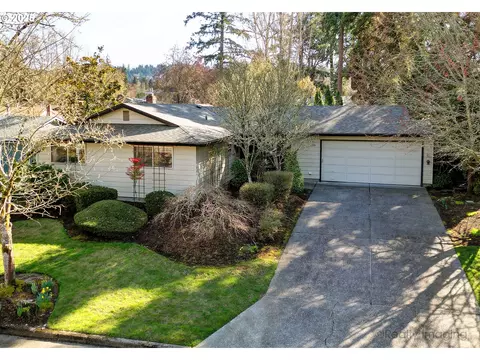 6100 SW 203rd Ave, Beaverton, OR 97078