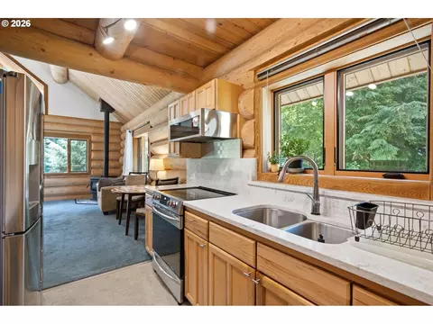 282 Edgewater Dr, Carson, WA 98610 photo 10