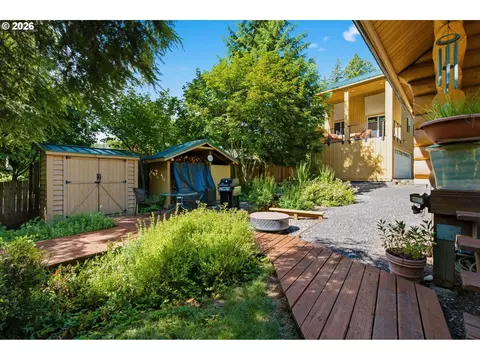 282 Edgewater Dr, Carson, WA 98610 photo 44