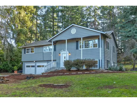 24492 SE Three Cedars St, Damascus, OR 97089