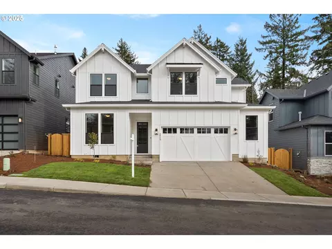 7809 SW Skyhar Dr, Portland, OR 97223