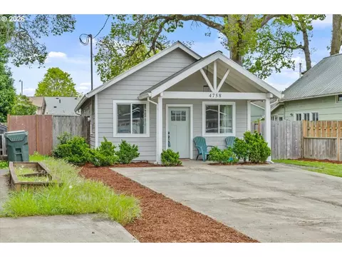 4758 Hayesville Dr, Salem, OR 97305
