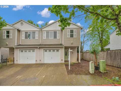12623 SE Division St, Portland, OR 97236