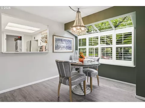 Dining - 1932 Lake Isle Dr, Eugene, OR 97401 photo 3 of 3