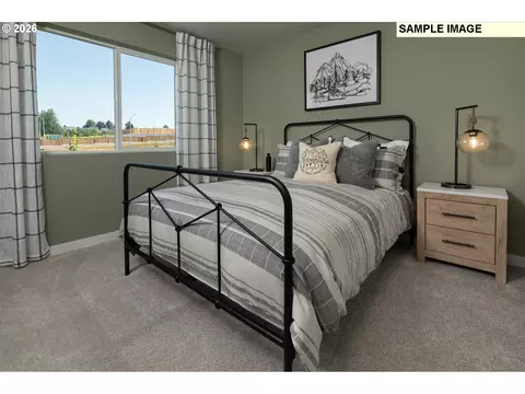Bedroom - 3636 SW 37th St, Gresham, OR 97080 photo 4 of 4