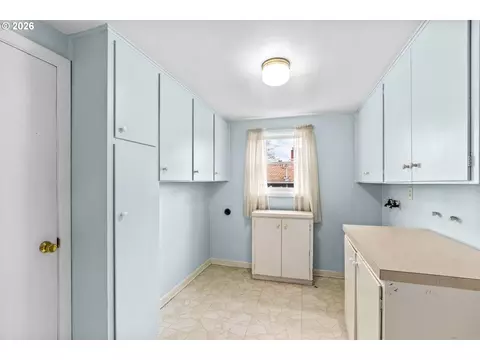 Other - 84 W 27th Ave, Eugene, OR 97405 photo 2 of 8