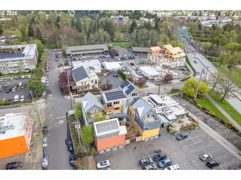View/Area - 321 Mill St #3, Eugene, OR 97401 photo 3 of 3