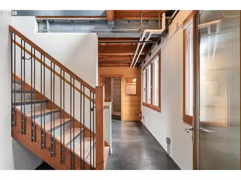 Entry Way - 321 Mill St #3, Eugene, OR 97401 photo 1 of 1
