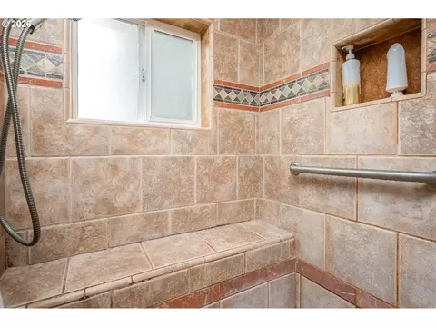 1949 SE Palmquist Rd #4, Gresham, OR 97080 photo 30