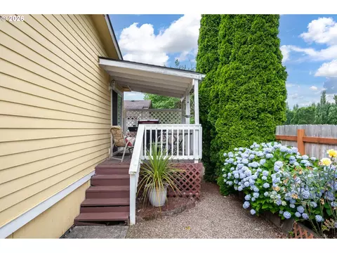 1949 SE Palmquist Rd #4, Gresham, OR 97080 photo 6