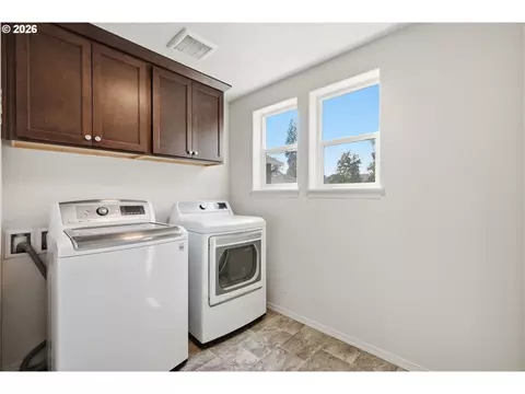 Other - 5270 Squirrel St, Springfield, OR 97478 photo 1 of 2