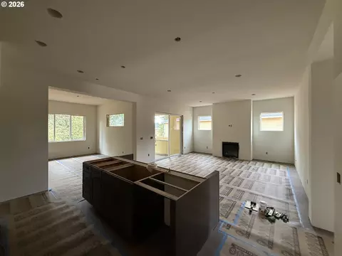 Living - 36940 Gooseberry St, Sandy, OR 97055 photo 1 of 3