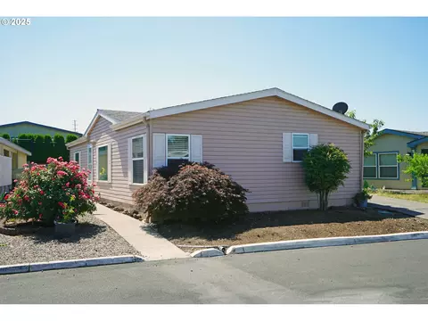 17620 SW Richmond Way, Beaverton, OR 97006