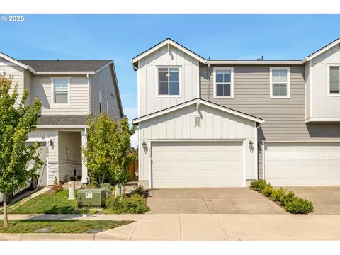 3012 N Pioneer Canyon Dr, Ridgefield, WA 98642