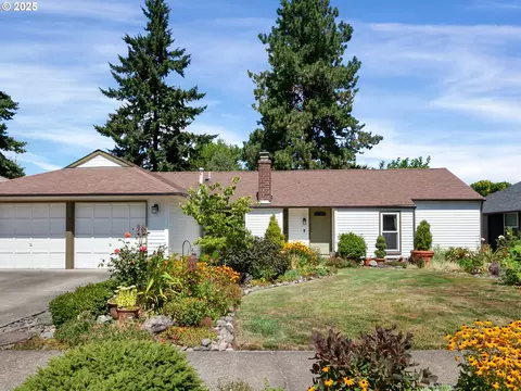 20365 SW York St, Beaverton, OR 97003