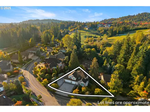 View/Area - 2925 SE Cleveland Dr, Gresham, OR 97080 photo 2 of 4