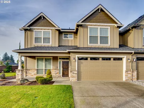 10600 NW 33rd Ave, Vancouver, WA 98685