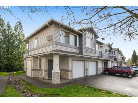 14620 SW Sandhill Loop #201, Beaverton, OR 97007