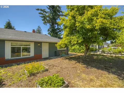 2523 NE 111th Ave, Portland, OR 97220
