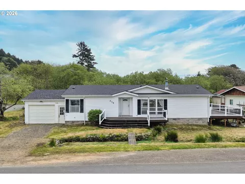 214 S 2nd Ave, Rockaway Beach, OR 97136